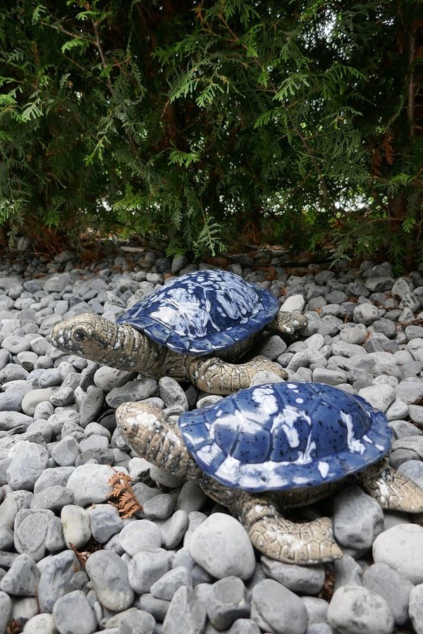 Keramikfigur Schildkröte mittel grau-blau