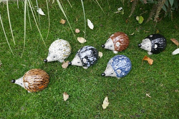 Keramikfigur Igel groß | Keramiktier Tangoo | Keramik Gartendekoration | Gartenschmuck
