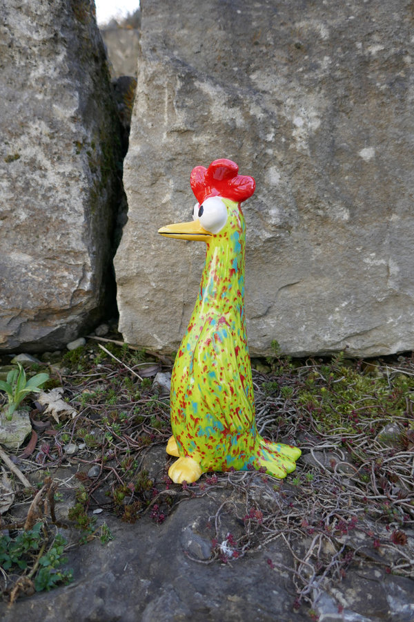 Keramikfigur Huhn stehend mit großen Augen| Effektfarben | Keramikschmuck | Dekoration | Deko