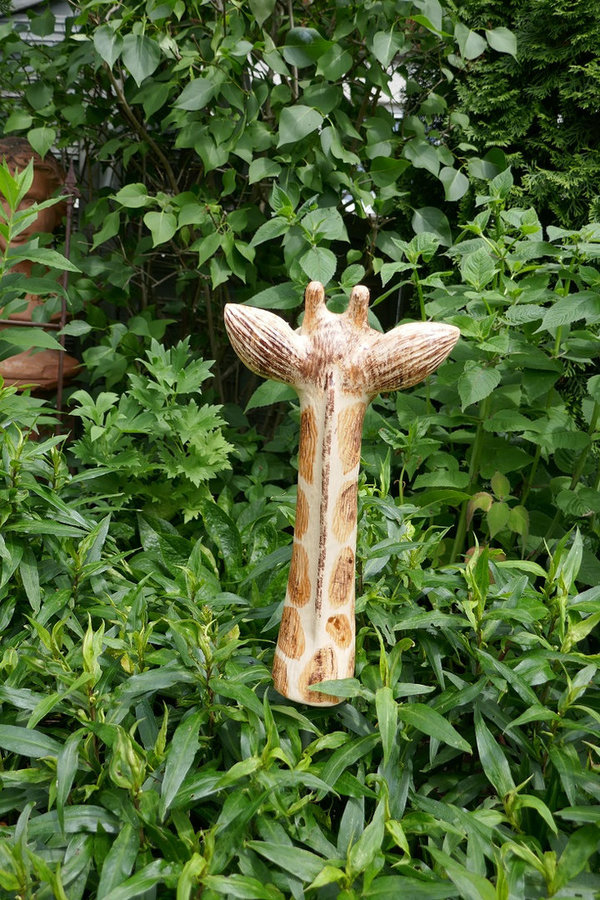 Keramik Giraffe | Frostfest | Gartenstecker | Gartenschmuck | Dekoration